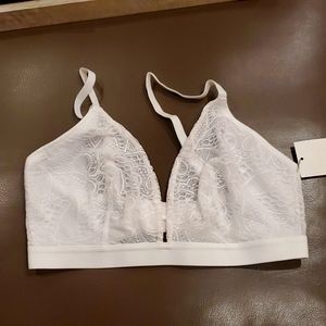 Lively busty bralette